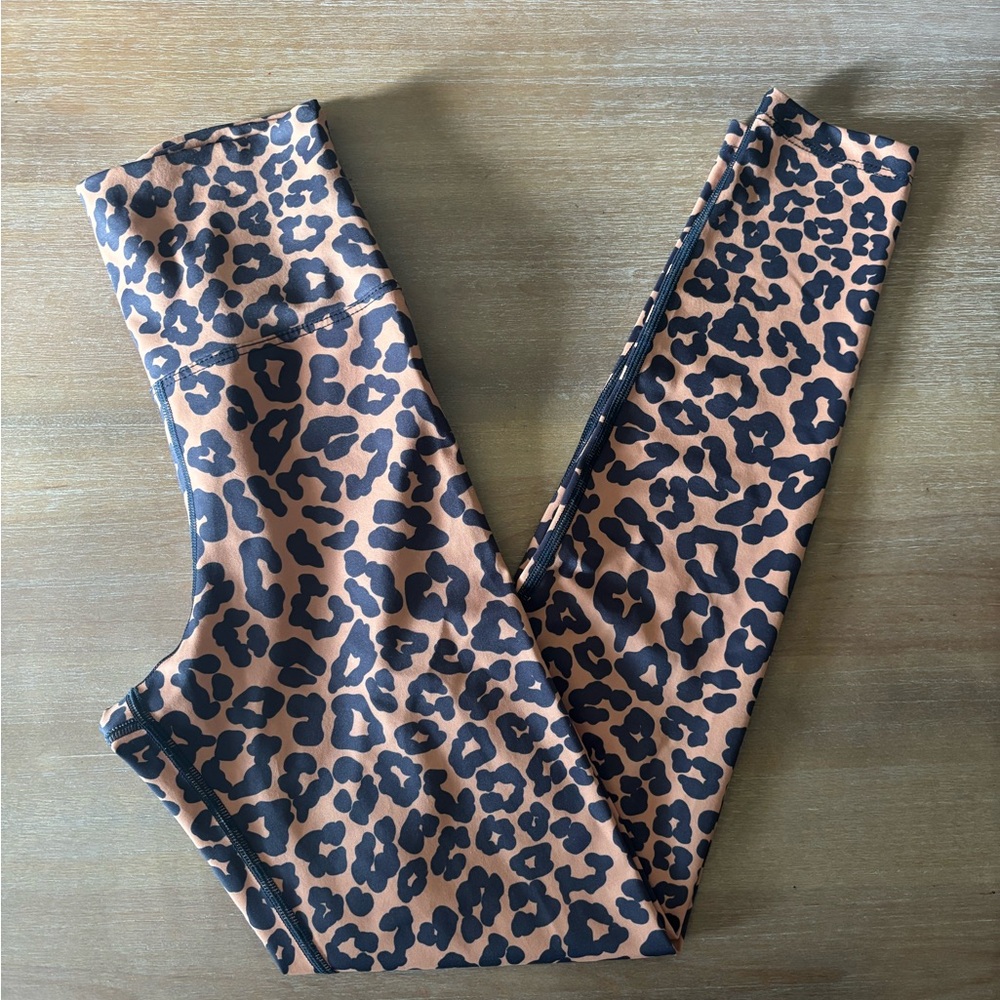 Beach Riot Leopard Print Piper High-Rise Full Length Leggings, Size Small - Picture 4 of 10